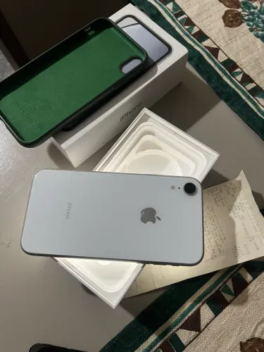 iPhone XR