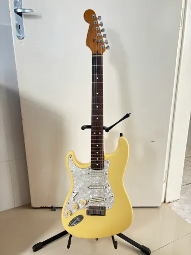 Fender Stratocaster USA 1996 edição 50th (canhota)