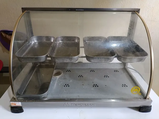 Vitrine/estufa para salgados