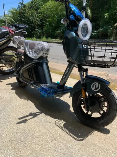 Scooter elétrica