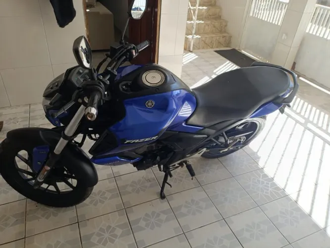 Vendo Yamaha fazer FZ15