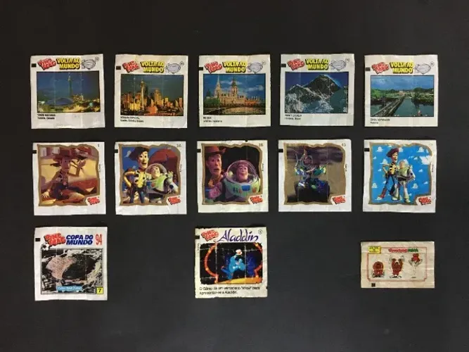 Lote com 13 Figurinhas Ping Pong (Volta ao Mundo, Toy Story, Copa 94, Aladdin e PP Piada)