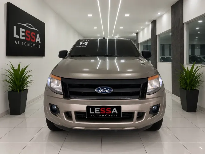 Ford Ranger XLS 2.5 16V 4X2 CD Flex 2014