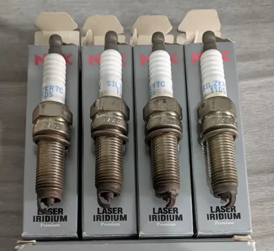 Velas NGK SILZKR7C11DS