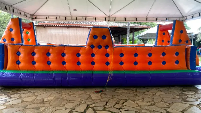 Futebol de sabão novo