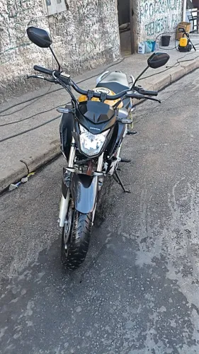Vendo Honda CB Twister 250