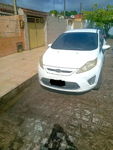 Ford Fiesta SE 1.6 16V Flex 5P 2012