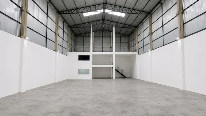 ALUGA-SE OU VENDE-SE GALPÃO COMERCIAL  SÃO LUÍS/MA