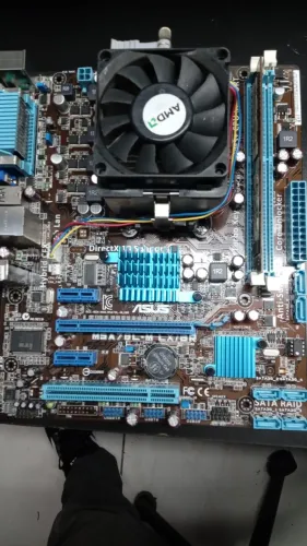 PLACA MÃE ASUS M5A78L-M, PROCESSADOR PHENON II 550 MEMORIA DDR3 2GB