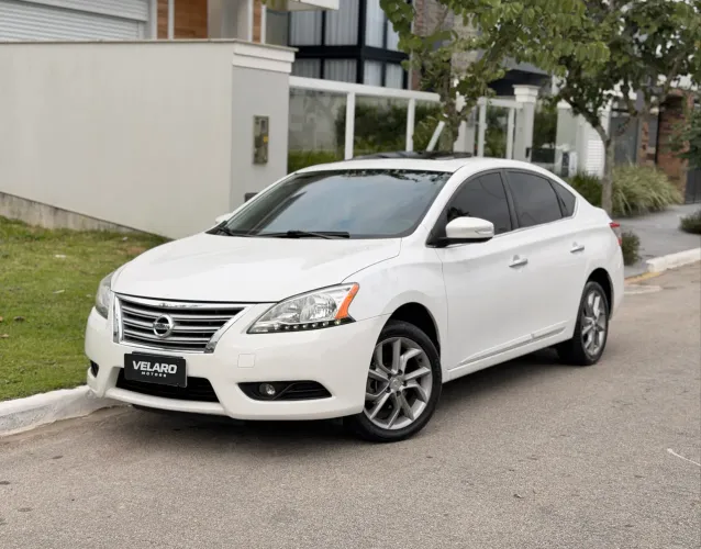 Nissan Sentra Unique 2.0 Flex Fuel 16V Aut. 2016