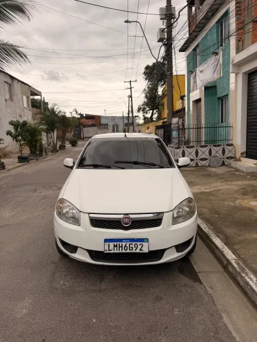 Fiat Siena EL 1.4 MPI Fire Flex 8V 4P 2015