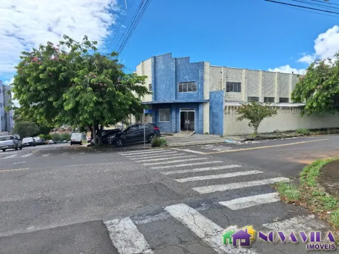 Barracão comercial de alto padrão para venda ou locação em Jaguariúna-SP, bairro Jardim Fo