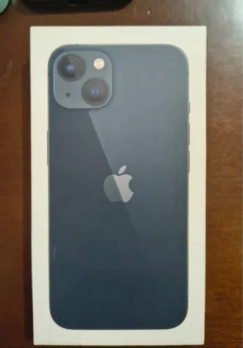 iPhone 13 128GB + Caixa Original + 3 Capinhas