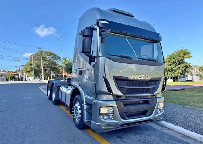 Vendo Iveco Stralis Hi-Way 560 2021/2022 Cavalo 6x4
