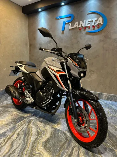 YAMAHA FZ25 CONNECT ANO 2025/2026