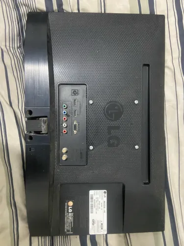 Vendo tv LG 22 polegadas