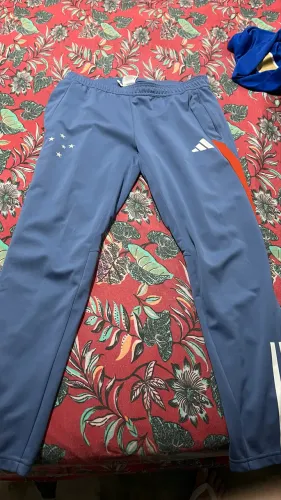 Vende se calça do Cruzeiro original