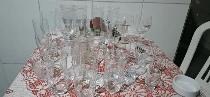 Copos e taças
