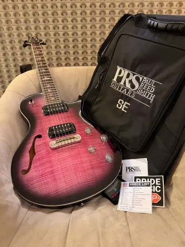 Guitarra PRS SE Zach Myers 2026 nos plásticos