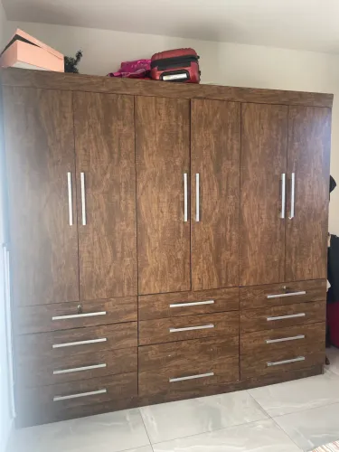 Guarda roupa casal