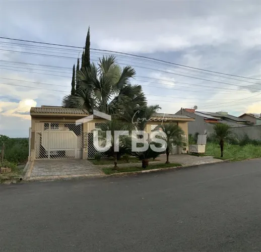 0 - Sobrado 4 quartos, sendo 4 suítes