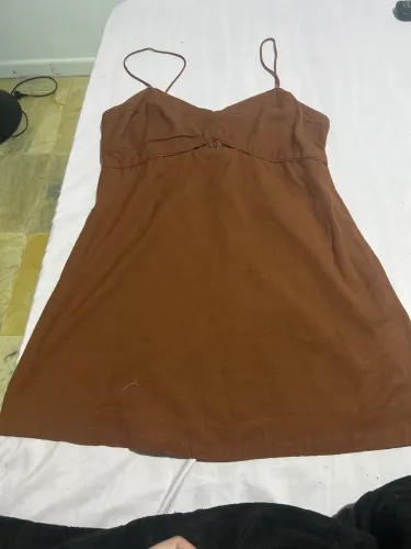 Vestido marrom alça casual