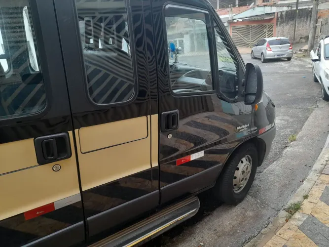 Fiat Ducato Multi Long. 2.3 T.alto ME Diesel 2011