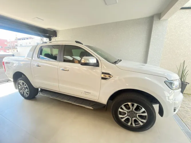 Ford Ranger Limited 3.2 20V 4X4 CD Aut. Dies. 2022