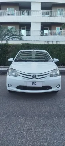 Toyota Etios X 1.3 Flex 16V 5P Mec. 2015