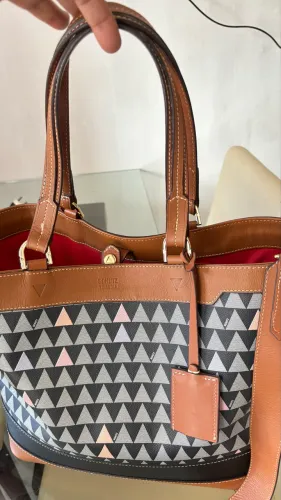 Bolsa shutz grande !