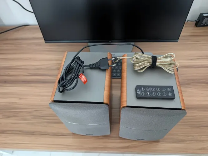 Caixa de Som Edifier r1280db