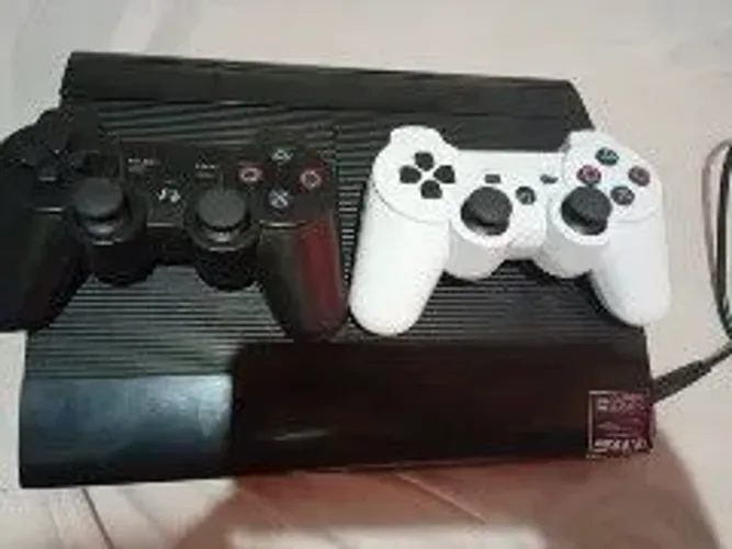 ps3 desbloqueado com HEN pronto para baixa r jogos. Obs o leitor de disco não funciona.