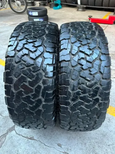 pneu 235/60/R18 SPEEDMAX ALL-TERRAIN AT USADO EM OTIMO ESTADO