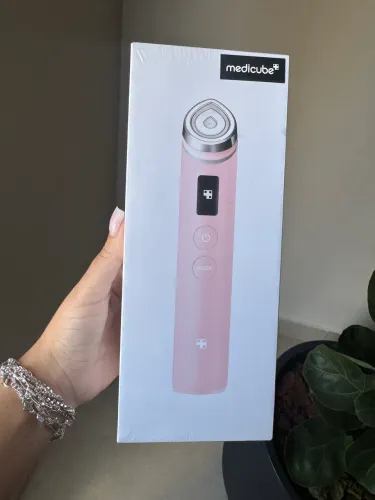 Medicube Age-R Booster PRO