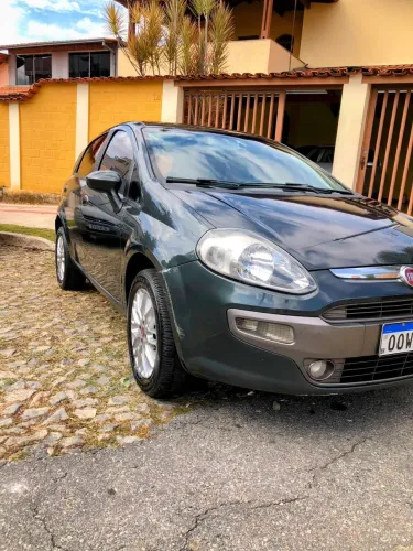 Fiat Punto Essence 1.6 Flex 16V 5P 2013