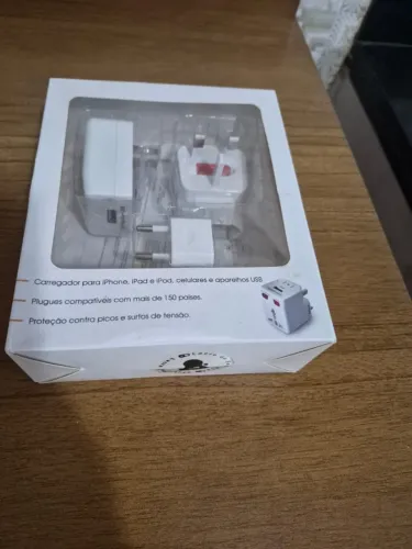 Adaptador Universal de Viagem DL AUV-002 - Novo e Lacrado