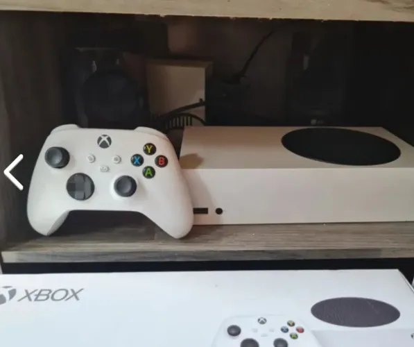 Vendo ou troco Xbox Séries S novo em ps5