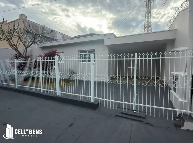 Casa Comercial ou Residencial próx. da Curva da Galinha