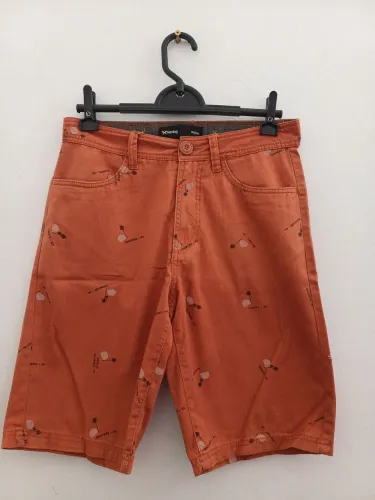 Bermuda masculina Hering, 36/26. 100% algodão.