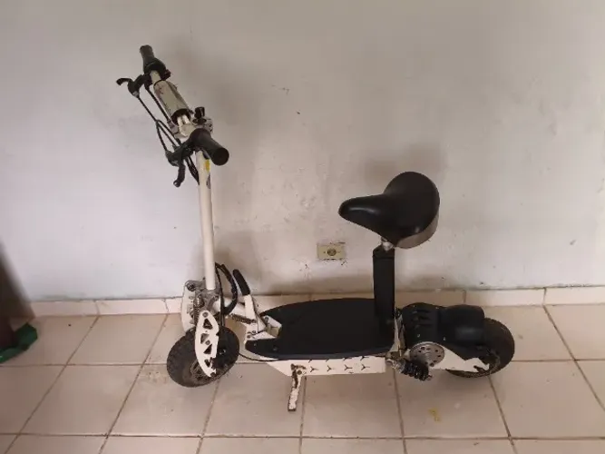 Patinete Elétrico 800W com Banco | Potente | Bateria Recarregável