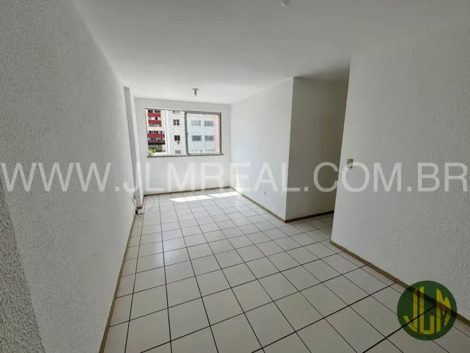 VENDO APARTAMENTO COM 60M², 3 QUARTOS, ELEVADOR NO BAIRRO JÓQUEI CLUBE - FORTALEZA - CE