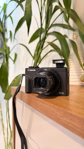 Cânon G7x Mark III