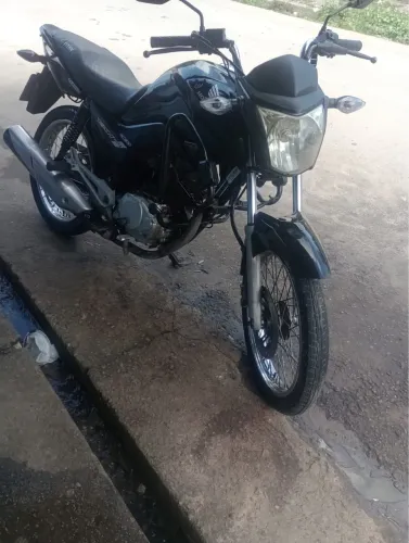 Vendo essa moto 2012 pura 