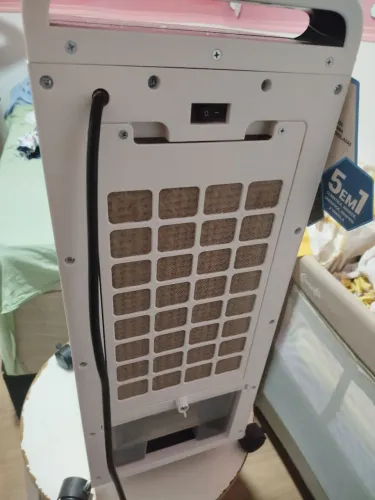 climatizador de ar Philco PCL10QF Display Touch 5 em 1. 