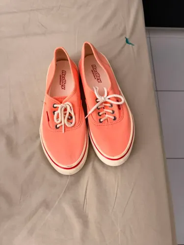 TENIS REDLEY 39