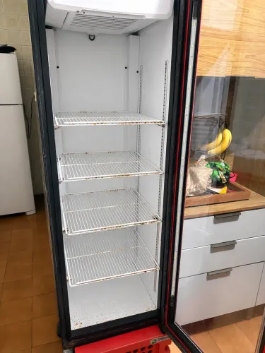 Geladeira da coca cola slim