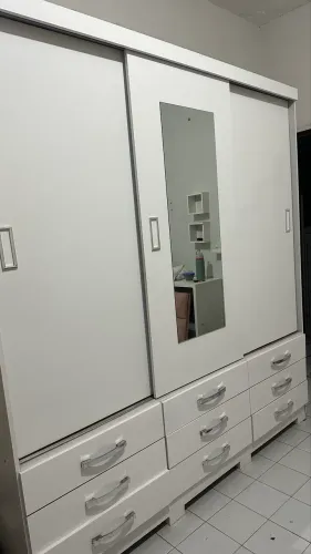 Guarda roupa casal