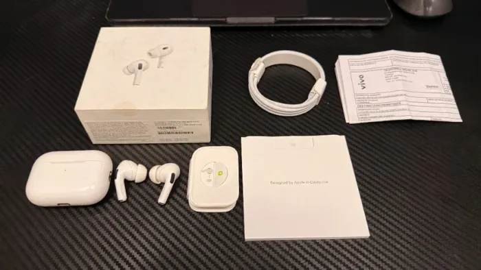 AIRPODS PRO 2 COM CAIXA E NF