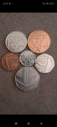 moedas britânicas (Reino Unido), da série do Escudo Real (Royal Shield)