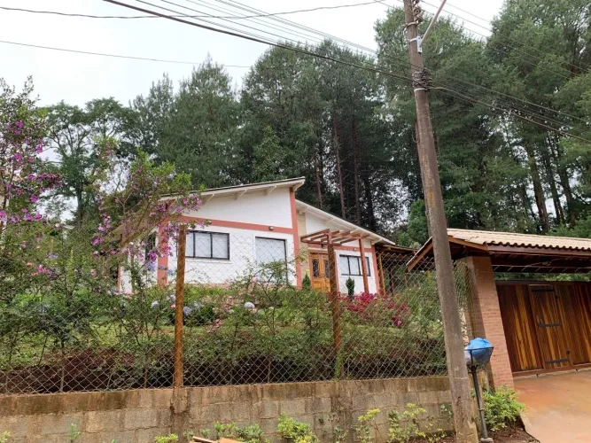 Casa em Monte Verde Mobiliada